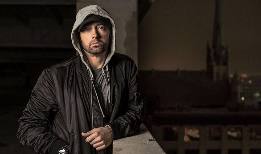 Eminem: Το «Revival» κατακτά την κορυφή με ιστορικό ρεκόρ