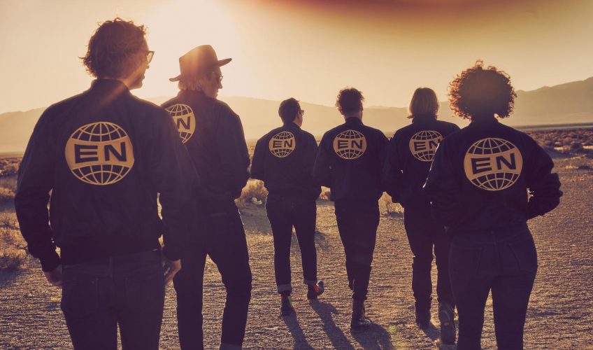 Οι Arcade Fire ξεχωρισαν με το νεο τους single το “Put Your Money On Me”