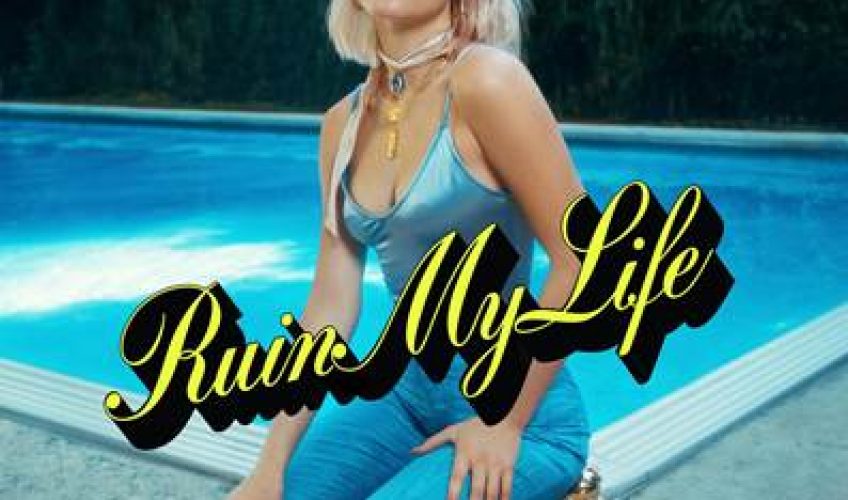 Η Zara Larsson επιστρέφει με το νέο single “Ruin My Life”