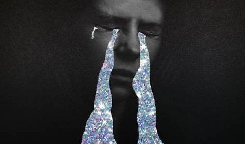 Οι The Chainsmokers συνεργάζονται με τους Αυστραλούς “5 Seconds Of Summer” και παρουσιάζουν το νέο τους single “Who Do You Love” .