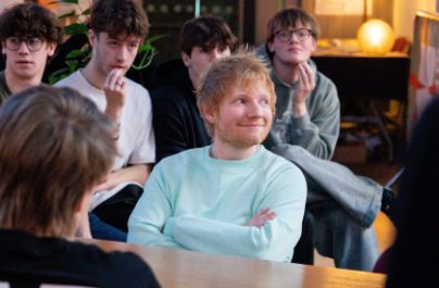 Το Ίδρυμα του Ed Sheeran εμπνέει το νέο κυβερνητικό πρόγραμμα για τη μουσική στις βιβλιοθήκες